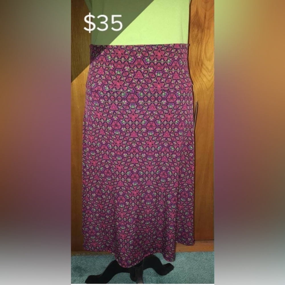 LuLaRoe Azure Geometric Pink Orange Skirt Size XL